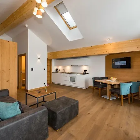 Tiroler Weinstube Seefeld w Tirolu